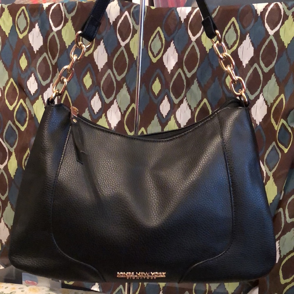 Jones New York Signature